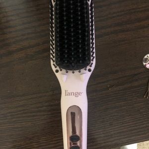 L’Ange Straightener Brush